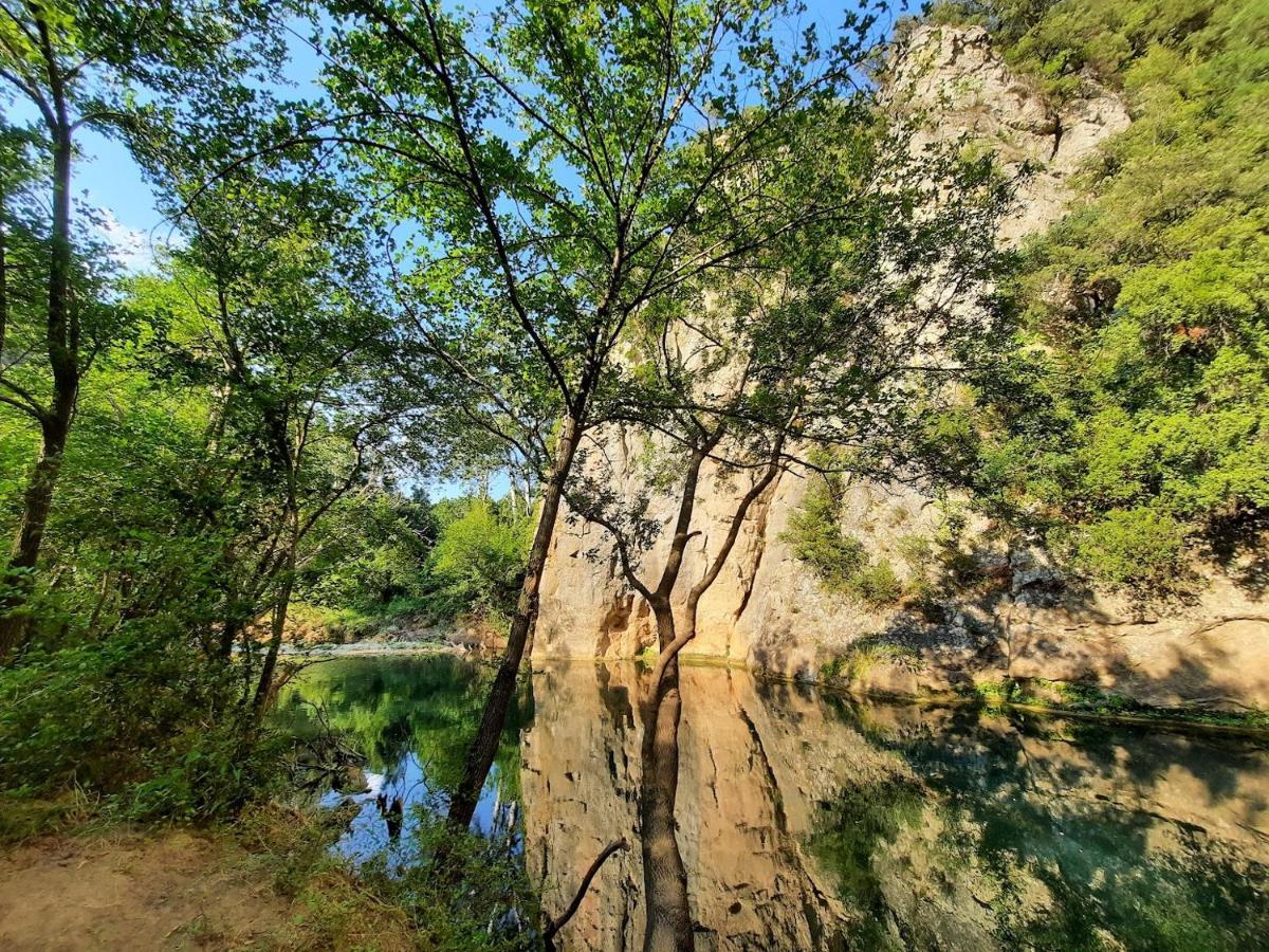 Une Chambre En Provence Correns 外观 照片