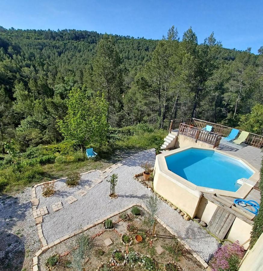 Une Chambre En Provence Correns 外观 照片